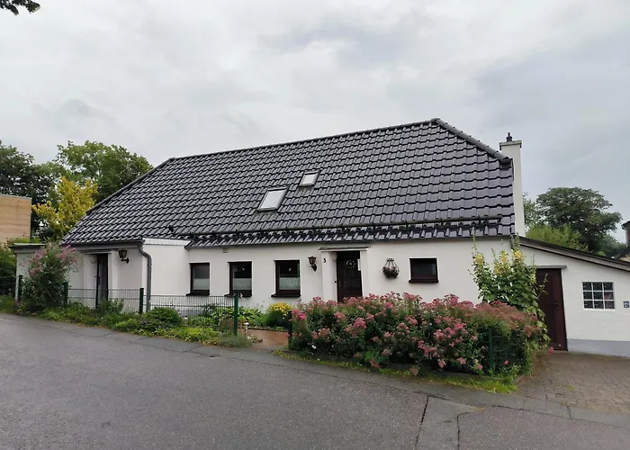 Andresen - Ferienwohnung Mit Gartenlaube
